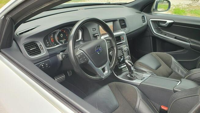 Volvo V60 2.0 D4 190KM # rDesign # Automat # NAVI # BiXenon # Skóra # Alkantara