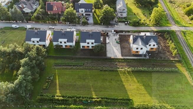 Nowy Bliźniak z garażem, Wrocław Strachocin