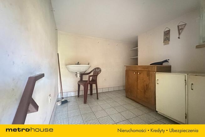 wolnostojący Ochodza, ul. Kwiatowa