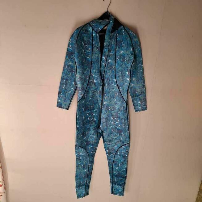 Męska pianka neoprenowa 3mm – nowa, bez metki!