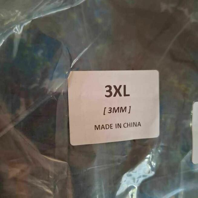 Męska pianka neoprenowa 3mm – nowa, bez metki!