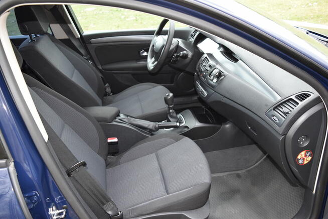 RENAULT LAGUNA, salon PL, bezwypadkowy, garażowany, 2.0 bp