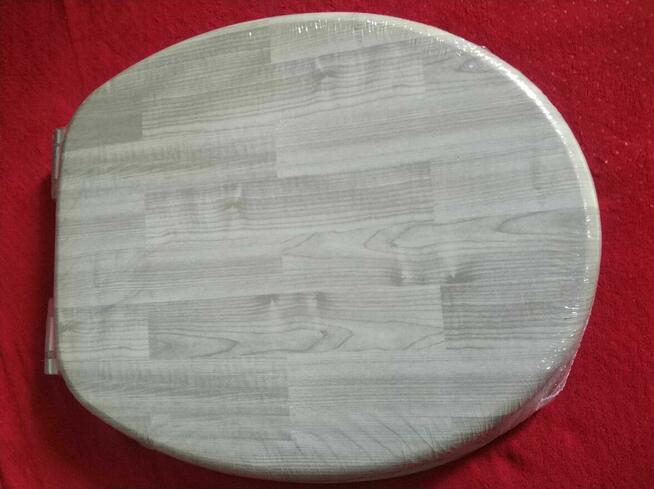 Deska sedesowa wolnoopadająca Tiger Titan drewniana z drewna