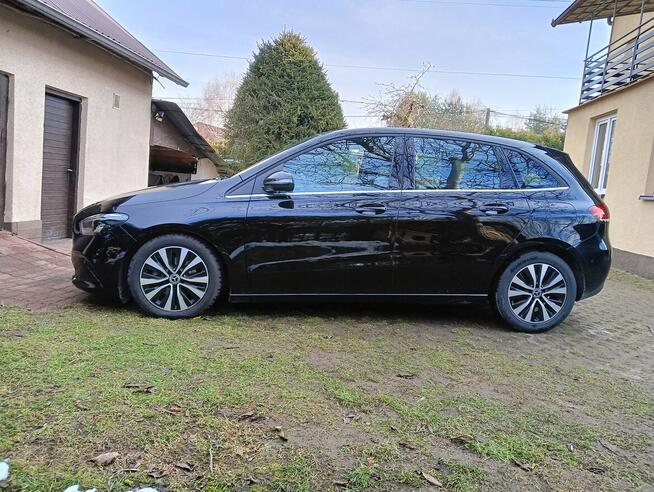 Mercedes B 180 CDI W247 z salonu oryginał Full +kpl kół zimo