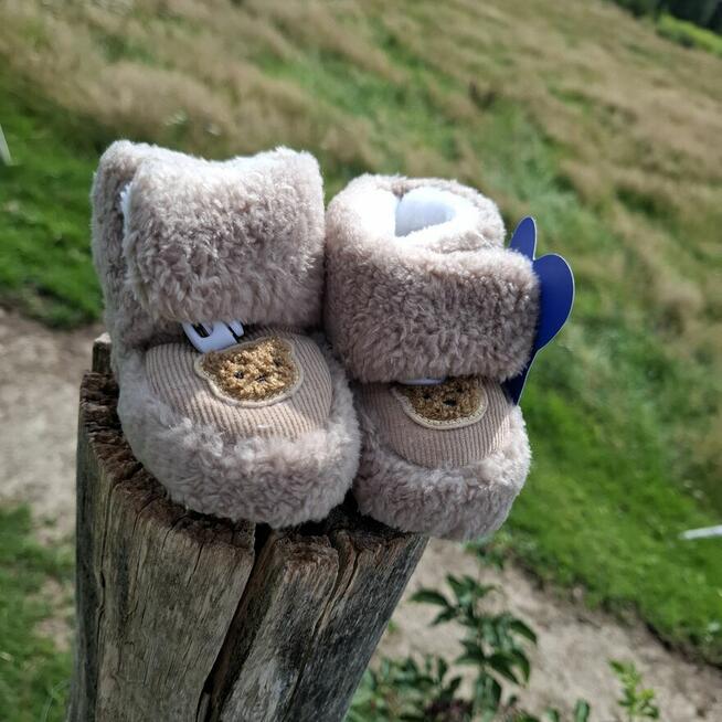 Ciepłe buciki zimowe dla chłopca