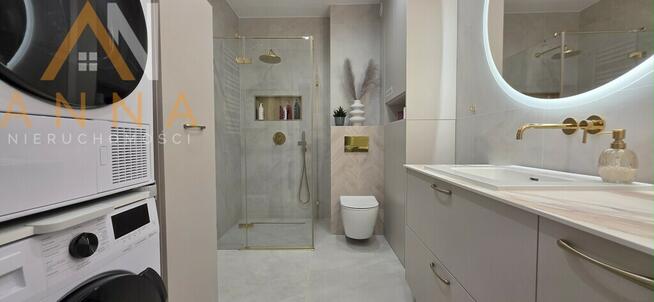 Nowoczesny apartament na piętrze, wysoki standard