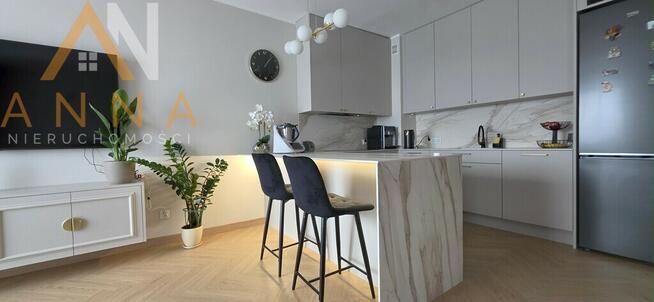 Nowoczesny apartament na piętrze, wysoki standard