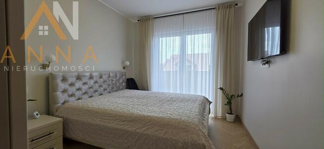 Nowoczesny apartament na piętrze, wysoki standard