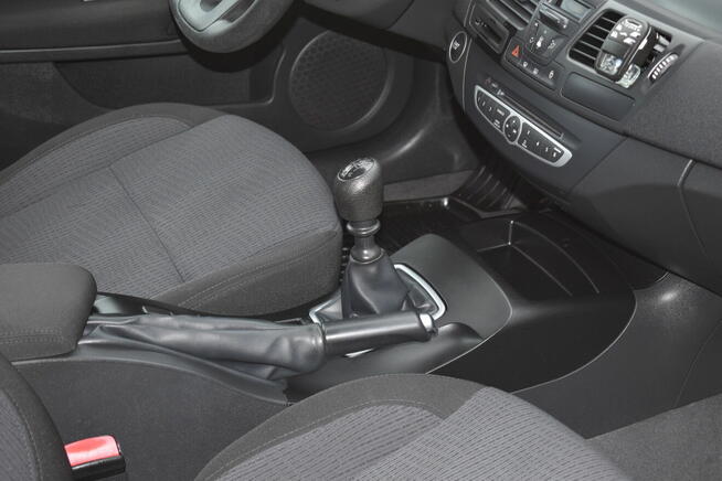 RENAULT LAGUNA, salon PL, bezwypadkowy, garażowany, 2.0 bp