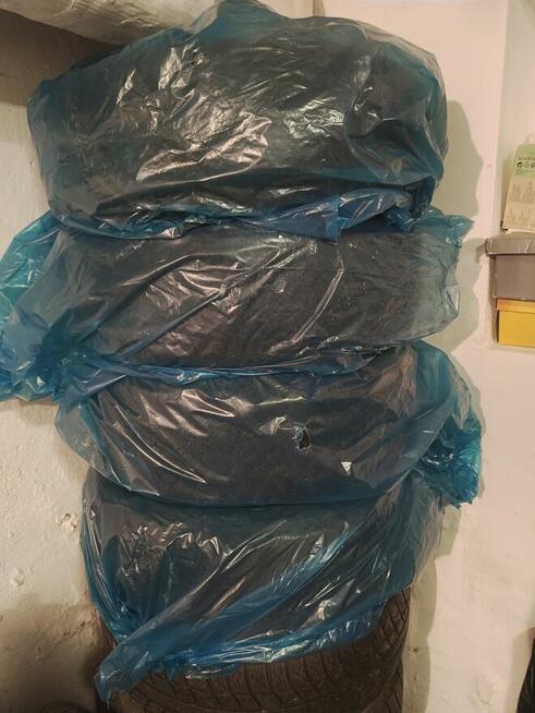 Koła (felgi) 16 Opony zimowe Eurowinter HS01 - komplet