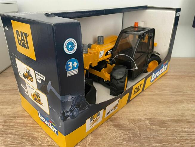 Ładowarka teleskopowa CAT Bruder 02141