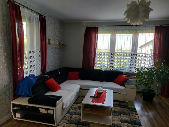 Dom jednorodzinny z ogrodem w miejscowości Pokoje k. Słupcy