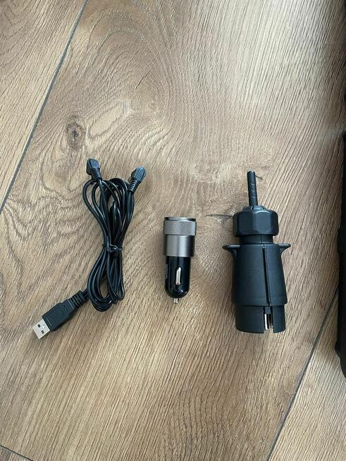 Zestaw lamp bezprzewodowych LED 12V na magnes LA60025