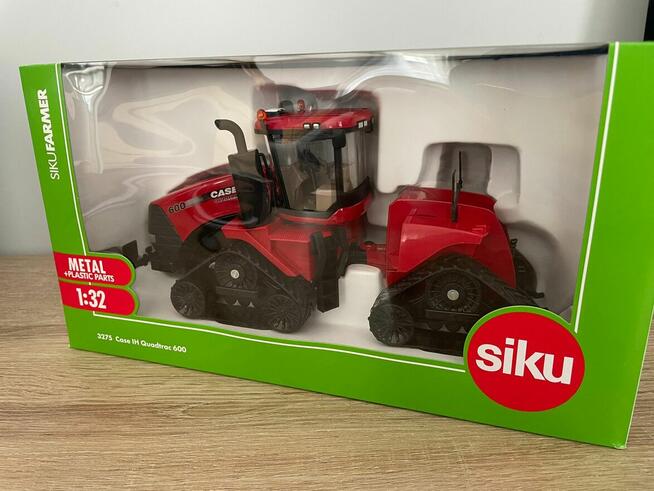 SIKU 3275 ciągnik gąsienicowy CASE