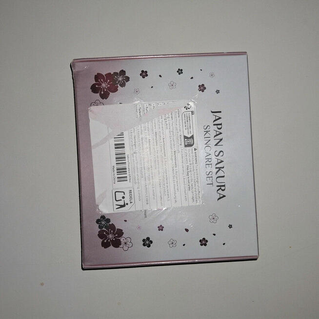 zestaw Sakura Mini | nowy, komplet prezentowy, kosmetyki