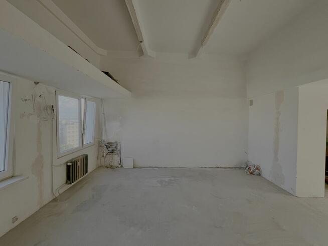 3 pokoje, antresola, do remontu – Łódź Bałuty Zgierska 75/81