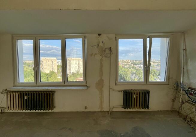 3 pokoje, antresola, do remontu – Łódź Bałuty Zgierska 75/81