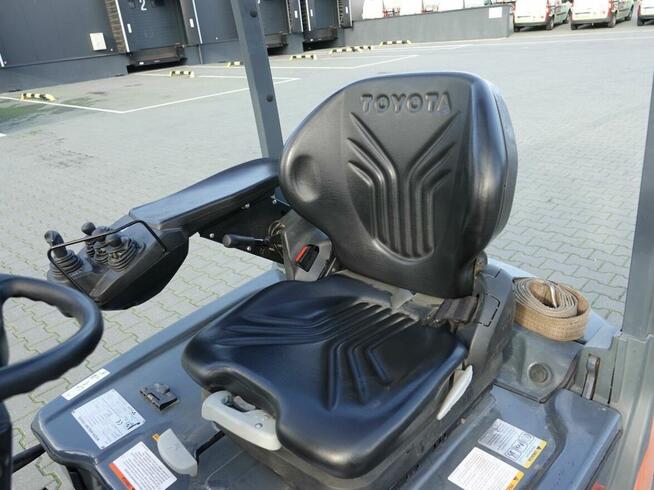 Wózek widłowy unoszący Toyota 8FBMT15 (Traigo 15) 2014 r