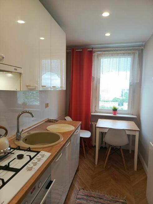 Do wynajęcia 2 pokojowe /Oddzielna kuchnia 44m2 /Po remoncie