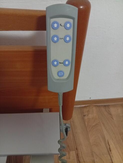 Łozko elektryczne do rehabilitacji