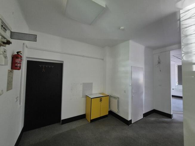 Lokal handlowo-usługowy - parter + piętro