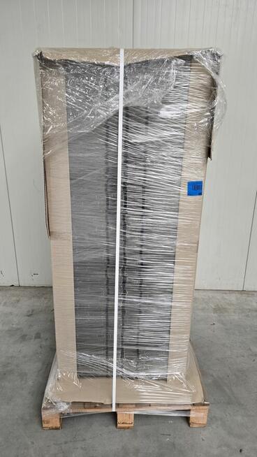 Zapasy i materiały - kartony, butelki, nakrętki, etykiety