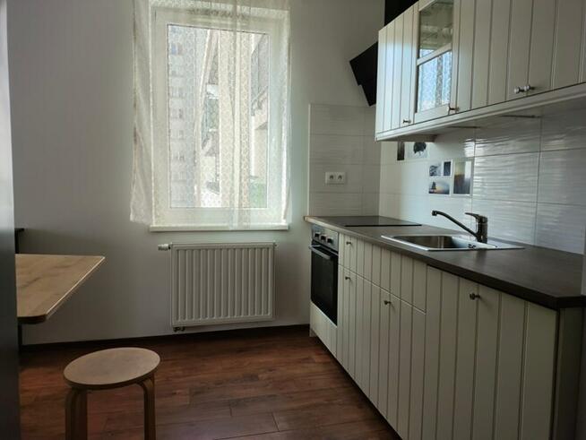 2 pokoje, m.p. w garażu, zwierzęta ok,Orlińskiego1