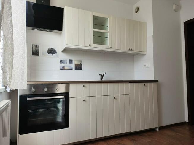 2 pokoje, m.p. w garażu, zwierzęta ok,Orlińskiego1