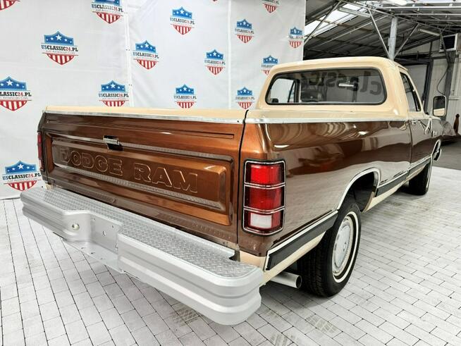 Dodge Ram 1984 Long Bed Długa paka 2 tonowe malowanie Restauracja