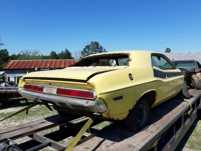 DODGE CHALLENGER 1970 PROJECT CAR V8 MOPAR