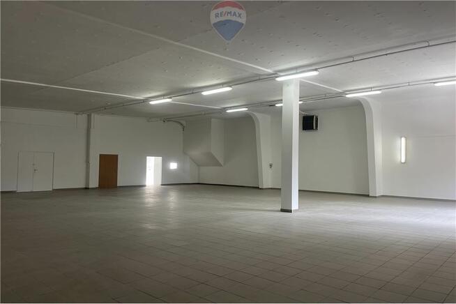 Lokal ok. 300 m² – ul. Żywiecka 95, Bielsko-Biała