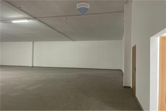 Lokal ok. 300 m² – ul. Żywiecka 95, Bielsko-Biała