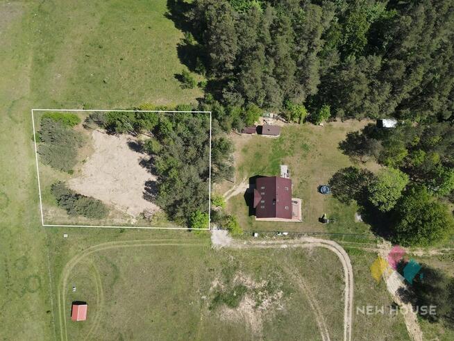 Działka częściowo zadrzewiona, możliwość zabudowy