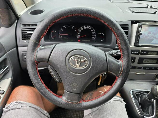Toyota Corolla Verso 2.0 Diesel 90 KM, Klimatyzacja, Alufelgi, Radio 2 Din, DVD, Dwa klucze