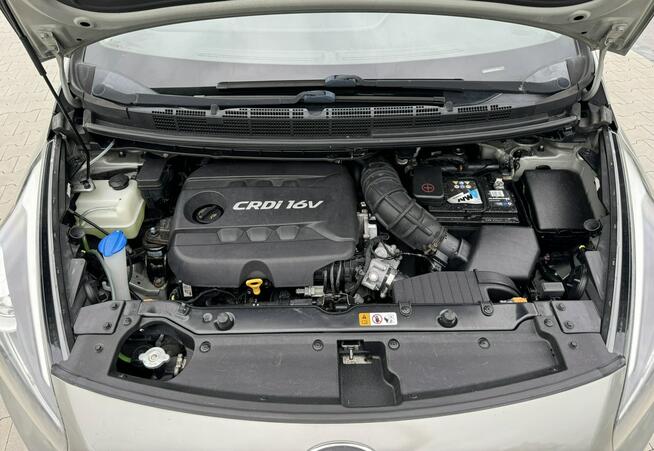 Kia Carens 1.7CRDI / 136KM LED Kamera Panorama Tempomat