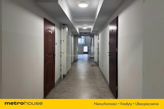 KAWALERKA 27m2 PRZY METRZE!