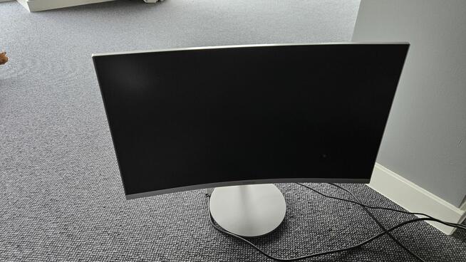 Wyposażenie IT, RTV i osprzęt sieciowo-techniczny