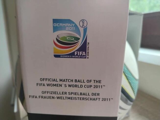 Oficjalna piłka Adidas Speedcell World Cup 201 jabulani