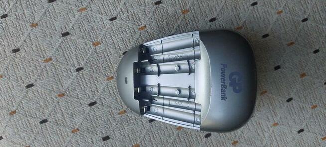 Ładowarka akumulatorków AAA