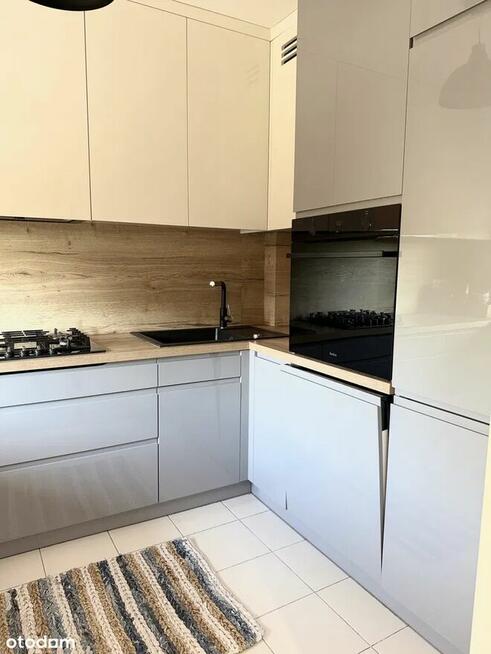 Jastrzębie Zdrój - trzypokojowe mieszkanie z tarasem.