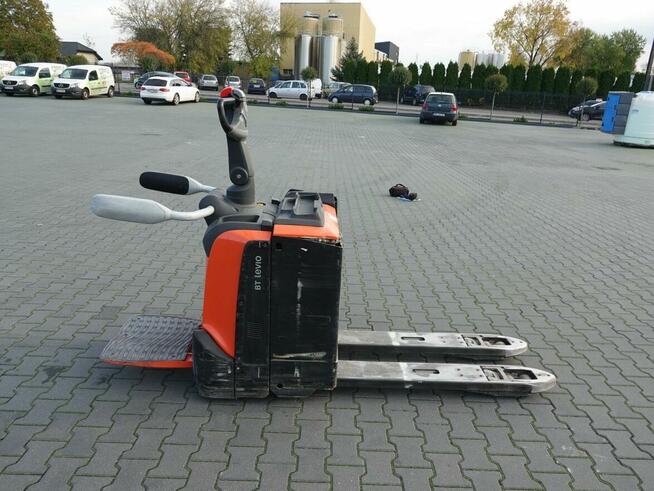 Wózek paletowy elektryczny Toyota LPE200 (BT Levio)