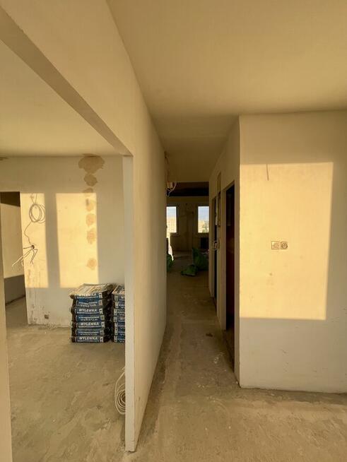 3 pokoje, antresola, do remontu – Łódź Bałuty Zgierska 75/81