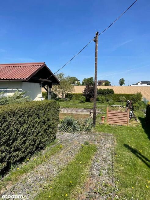 Działka budowlana ze stawem i domkiem