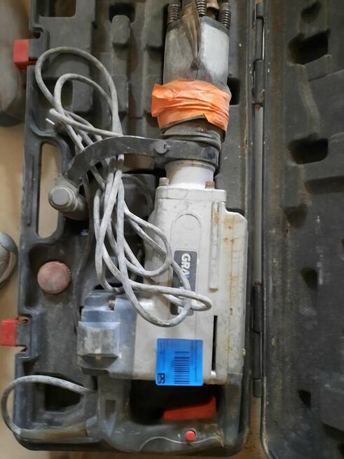 Narzędzia i wyposażenie pomocnicze