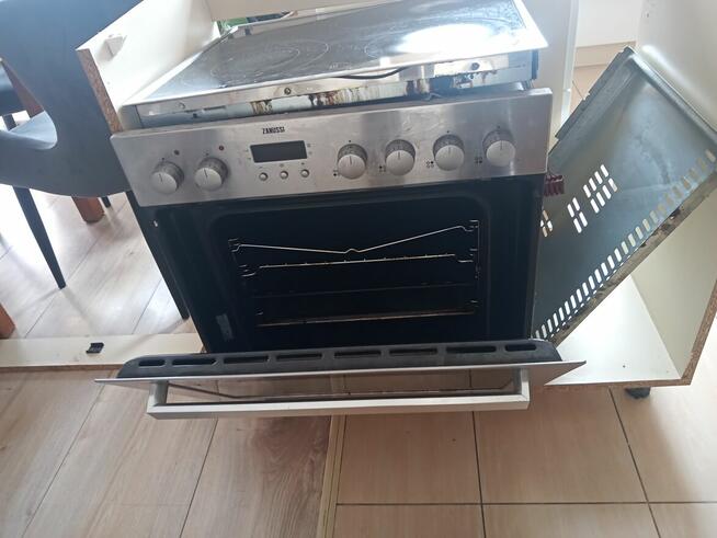 Sprzedam kuchenkę elektryczną