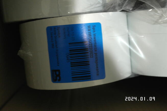 Zapasy i materiały - kartony, butelki, nakrętki, etykiety