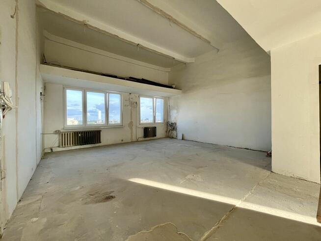 3 pokoje, antresola, do remontu – Łódź Bałuty Zgierska 75/81