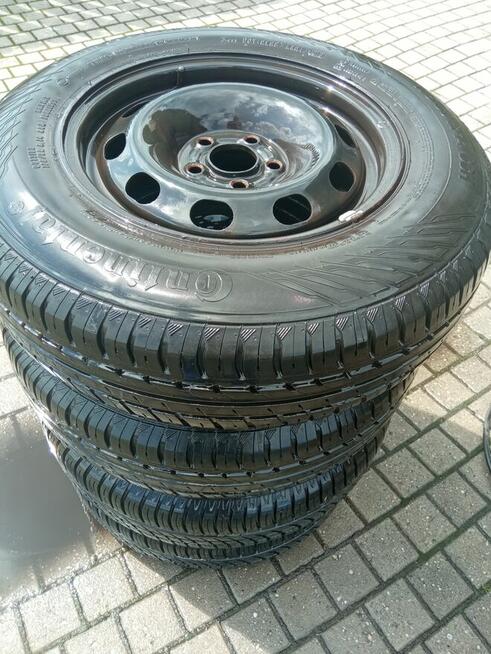 Oferuję używaną felgę stalową do samochodu marki z oponami o