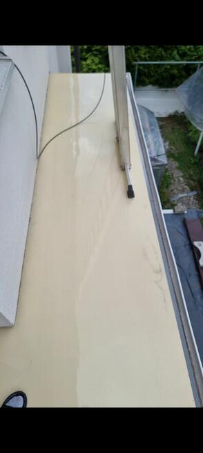 Dom bliźniak w spokojnej, cichej okolicy centrum miasta.