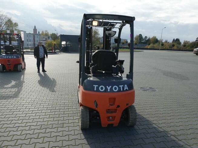 Wózek widłowy unoszący Toyota 8FBMT15 (Traigo 15) 2014 r